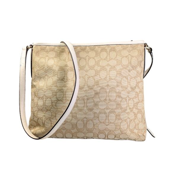 Pre-owned COACH Signature Jacquard Crossbody Bag - Picture 3 of 10